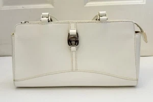 vintage etienne aigner women's small white handbag genuine leather - Picture 1 of 24