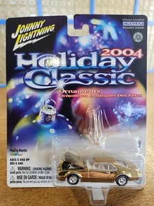 Johnny Lightning Holiday Classic Ornaments '66 Oldsmobile Toronado 2004 en dorado - Imagen 1 de 3
