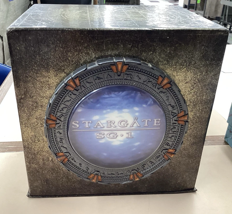 Stargate SG-1 The Complete Series Collection DVD 1997-2007 54-Disc Box Set - Image 1 of 1