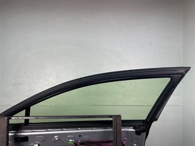 Conjunto de puerta delantera derecha usado se adapta a: Lexus Nx300 2019 delantero derecho grado A Foto 1 de 4