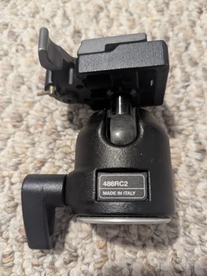 Manfrotto 486RC2 Compact Ball Head + 200PL Quick Release Plate - Made in Italy - Image 1 of 4