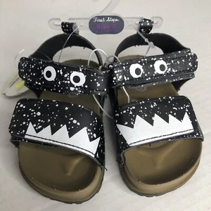 baby steps size 5 shoes black white sandals 12-18 months NWT Monster - Foto 1 di 6