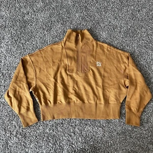 Women’s Puma Half Zip Pullover Sweatshirt Brown Size M - Picture 1 of 9