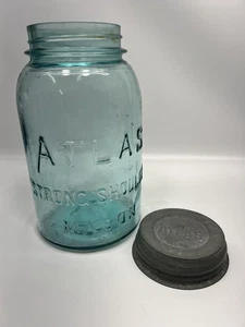 Vintage ATLAS STARKE SCHULTER Einmachglas Quart Glas blaues Glas mit Zinkdeckel Blasen - Bild 1 von 7