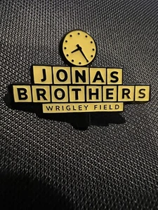 CHICAGO CUBS JONAS BROTHERS CONCERT PIN WRIGLEY FIELD 2023 - STAFF EXCLUSIVE - Picture 1 of 1