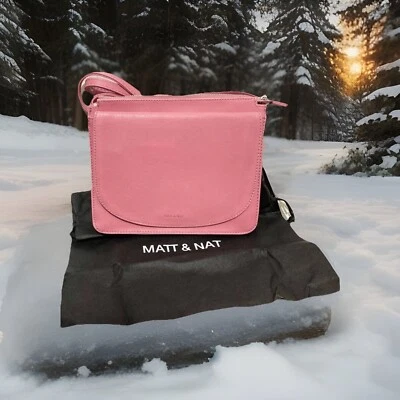 Matt & Nat 素食皮革斜挎包单肩包彩色浆果回收 — 第 1/4 张图片