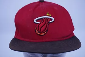 Miami Heat New Era Hardwood Classics Cap Red Youth Snapback Adjustable - Picture 1 of 7