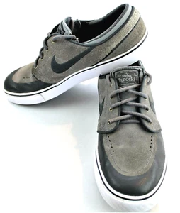 Nike SB Dark Grey/Black/Gum Light Brown ~ Men's Size 8 - Picture 1 of 11