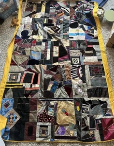 Vtg Crazy Quilt Embellishments Full Knights Templar Keokuk Iowa - Picture 1 of 9