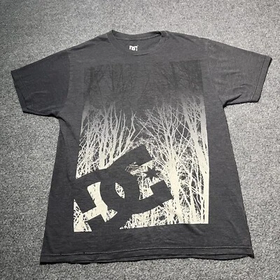 Vtg DC Shoes T Shirt Mens Medium Graphic Skate Tee Y2K 2000s Grunge 50/50 - Image 1 of 4