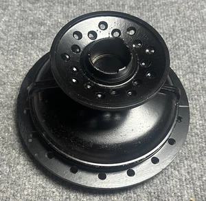 Buje de rueda delantera Yamaha YZ125/250, se adapta a bicicletas 1976-81. P/N 1K7-25111-10-98 Y168 - Imagen 1 de 12