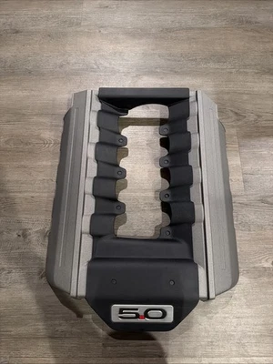 Cubierta de motor Ford OEM para Ford Mustang 2011-2017 5,0 L V8 Foto 1 de 4