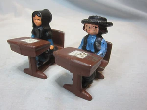 Cast Iron  Amish School Children Boy & Girl At Desks - Picture 1 of 5