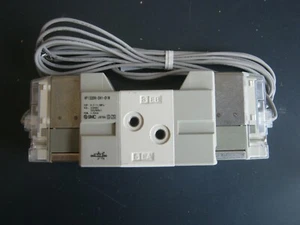 NEU SMC VF1220K-3H1-01N VF-Serie Pilot betrieben 5-Port-Magnetventil - Bild 1 von 3