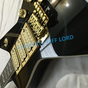 Destroyer E-Gitarre 1984 DT155 Black Mahogany Korpus Gold Hardware FR Brücke - Bild 1 von 4