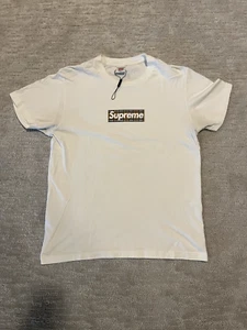 Supreme Burberry Box Logo T-Shirt - White - Medium - Picture 1 of 2