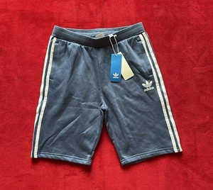 NWT Adidas Boy's Elastic Waist Side Pockets Blue Fleece Shorts Size: L - Picture 1 of 8