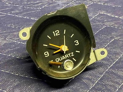 81-87 Chevy GMC Truck FACTORY CLOCK for PARTS or REPAIR 73-87 Square Body K5 - Image 1 of 4
