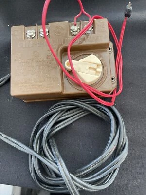 BACHMANN Hobby Transformer Model 6607 HO and N Scale Model Train power pack - Image 1 of 2