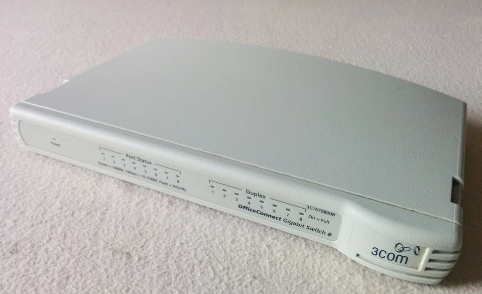 3Com OFFICE CONNECT  Dual Speed Switch 8-Port 10/100 Switch networking  - Imagen 1 de 1