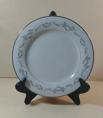 VAJILLA-LEONORE de NORITAKE - Plato de cena 8" 1/8 Foto 1 de 4