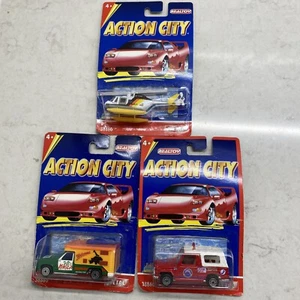 Lot Of 3 REALTOY Action City New Vintage RARE Diecast Car / Helicopter 38860 - Imagen 1 de 5
