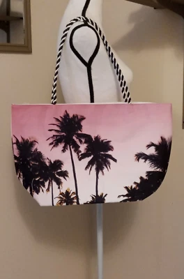 Bolso de Mano Avon Summer Beauty, Rosa Ombre, Palmeras, Mango de Cuerda Trenzada Foto 1 de 4