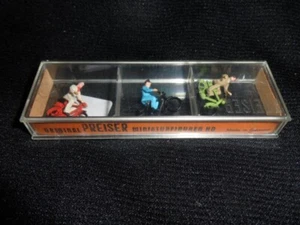 PREISER MINI FIGURES BOXED 3 X CYCLISTS ON BICYCLES GERMAN MADE - Picture 1 of 4