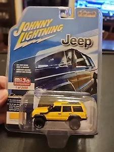 JOHNNY LIGHTNING MiJo Exclusive (1 OF 2400) JEEP CHEROKEE XJ - Picture 1 of 3
