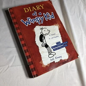 Diary of a Wimpy Kid By Jeff Kinney - Foto 1 di 4