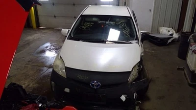 Chasis ECM Estabilidad Guiñada Control de Velocidad Prius V Se Adapta a 10-18 PRIUS 4030613 Foto 1 de 4