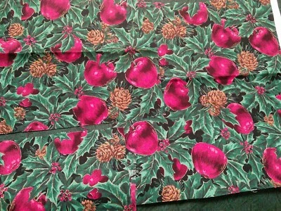 Tela Hoffman "Manzanas y Conos" Morera Manzanas Acebo Hiedra Marrón Pino Conos $3.25 Foto 1 de 3