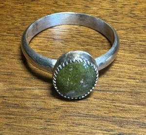 Artisan Handmade Silver Ring, Green Stone - Picture 1 of 5