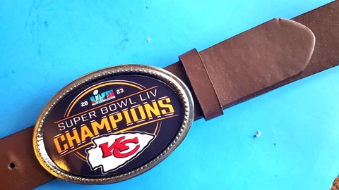 KANSAS CITY CHIEFS 2023 SUPER BOWL LVII -Championship Epoxy Buckle & Brown Belt Cover