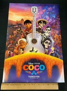 2018 DISNEY PIXAR MOVIE THEATER ADVANCE PROMO *COCO* POSTER 13.5 X 20" M5 PBD1 - Picture 1 of 5