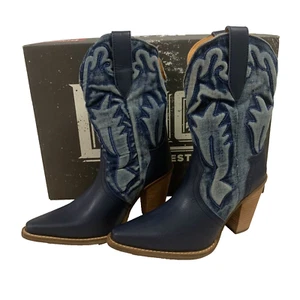 Dingo Womens Leather Western Cowboy Boots Denim Leather Typsy Blue 7M NIB - Picture 1 of 14