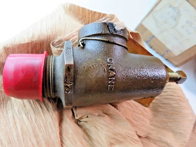 3/4 Crane Relief Valve Brass NOS in factory box - Image 1 of 4