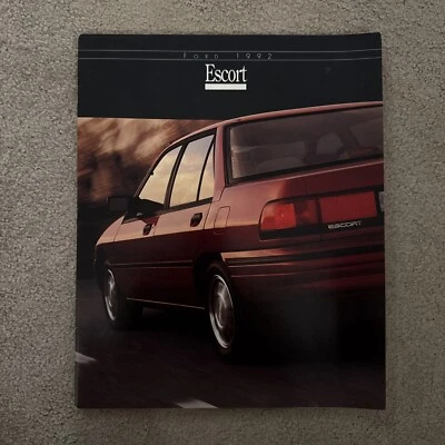 Ford Escort 1992 folleto de ventas del mercado de Estados Unidos - LX LX-E GT Foto 1 de 4