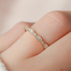Compromiso 14K oro amarillo diamante banda corte redondo 0,20 quilates 1,6... - Imagen 1 de 8