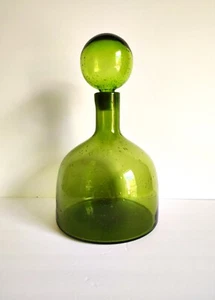 Vintage MCM Grün Glas Dekanter Flasche Mundgeblasen Blasen Blasen Stopfen 11,5" - Bild 1 von 10
