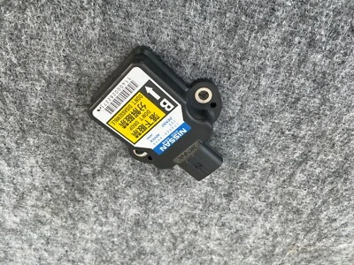 YAW RATE SENSORT CONTROL MODULE 479313JA0B INFINITI M37 M56 Q70 OEM (11-19) 2 - Image 1 of 2