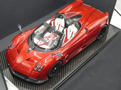 BBR Pagani Huayra Roadster 2017 fibra carbonio red, edizione limitata scala 1/12 - Immagine 1 di 4