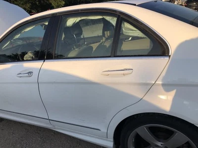 2010-2014 MERCEDES BENZ C250 Rear Side Door Left Driver 149 White W204    964697 Foto 1 de 4
