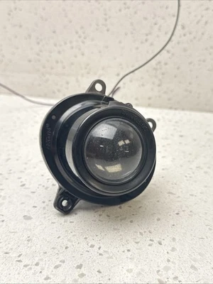 OEM 2007-10 Saturn Outlook Fog Light Assembly Left & Right Side - Image 1 of 4