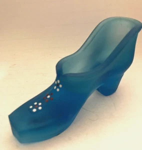 VTG WESTMORELAND TURQUOISE BLUE GLASS HIGH HEEL SHOE SLIPPER FIGURINE - ENAMEL - Picture 1 of 3