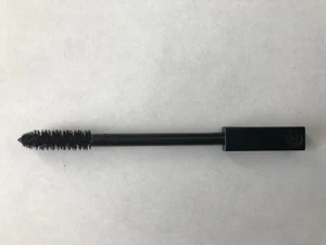 Chanel Le Volume de Chanel Mascara Sample Black Brush Only New - Picture 1 of 1