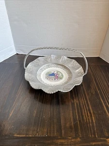CESTA DE DULCES DE ALUMINIO MARTILLADO Y PORCELANA DE MEDIADOS DE SIGLO DE FARBER & SHLEVIN - Imagen 1 de 5