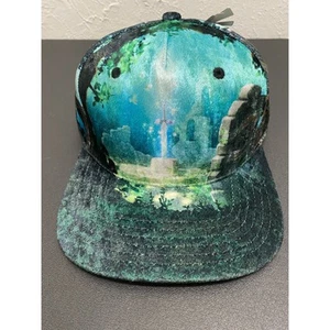 New Legend of Zelda Link Between Worlds Bioworld adjustable Snapback, Flat Brim - Picture 1 of 8