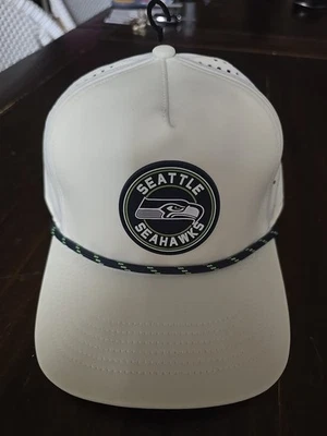 '47 Hitch NFL Seattle Seahawks Marfil Golf Cuerda Subsónica Sombrero Gorra Snapback Nuevo con Etiquetas Foto 1 de 4