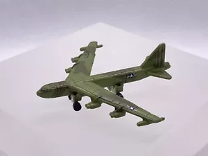 Micro Machines Military B-52 Stratofortress Bomber Aircraft Galoob LGTI 1999 - Picture 1 of 8